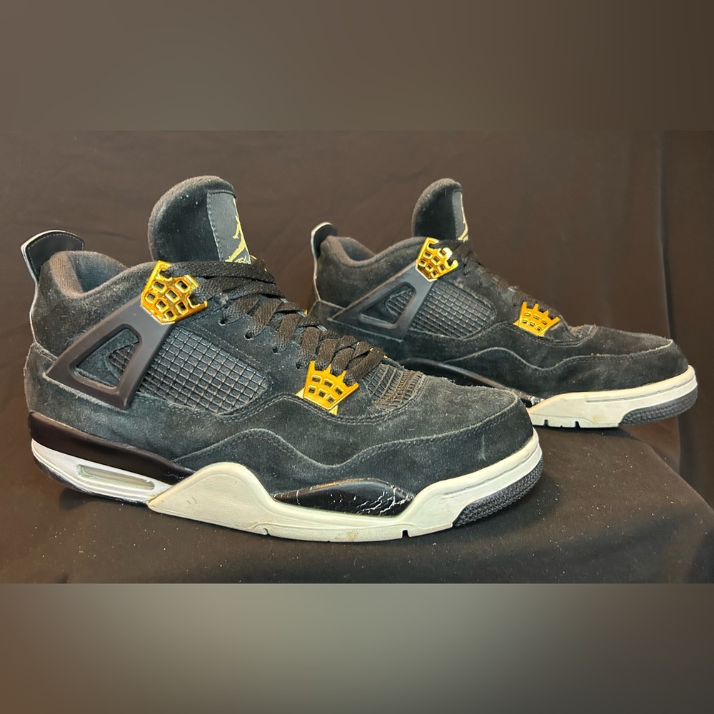 Jordan 4 Royalty Black size 12